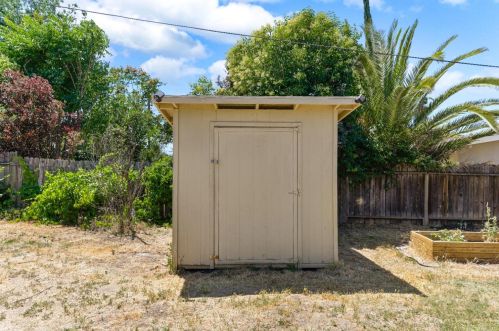 3724 Lankershim Way, North Highlands CA  exterior