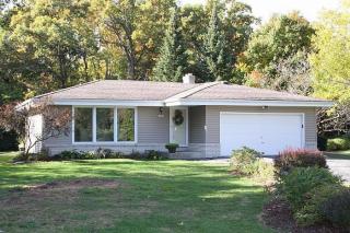 11921 Elmwood Dr, Hales Corners, WI 53132-1326