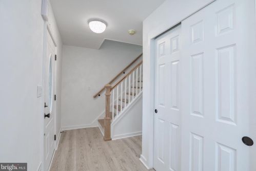 599 Flock Rd, Trenton, NJ 08690-1345