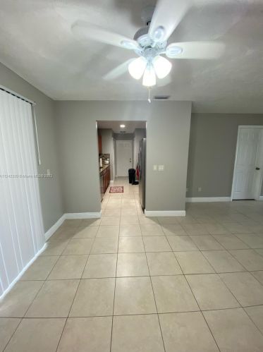 1337 Floresta Dr, Fort Pierce FL  34983-3968 exterior