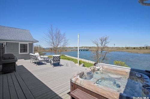 63745 Route 25, Southold NY  11971-4719 exterior