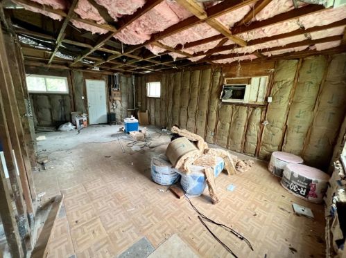 4276 Indiana St, Gary, IN