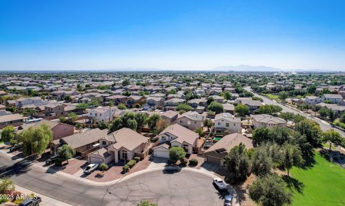 16043 Maui Ln, Sun City AZ  85379-5137 exterior