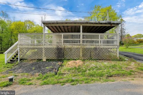 312 Wertzville Rd, West Enola, PA 17025-2028
