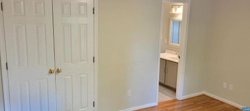 14 Riverwood Ct, Bybee VA  22963-3354 exterior