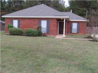 6261 Sycamore Dr, Montgomery, AL 36117-4537