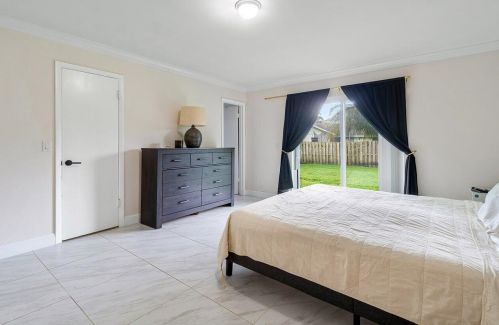 12176 Sugar Pine Trl, West Palm Beach FL  33414-5631 exterior