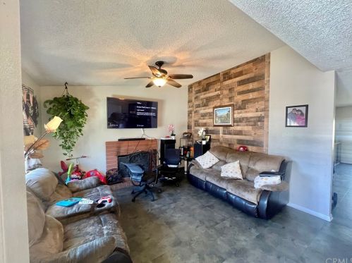 2253 La Salle Ave, San Bernardino, CA 92407-2497