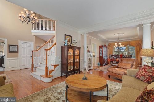 15609 Ryder Cup Dr, Haymarket VA  20169-6160 exterior