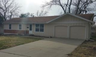 9800 Grandview St, Overland Park KS  66212-5052 exterior