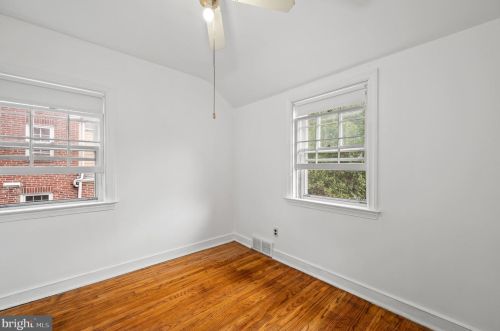 23 Dewey Rd, Cheltenham PA  19012-1413 exterior