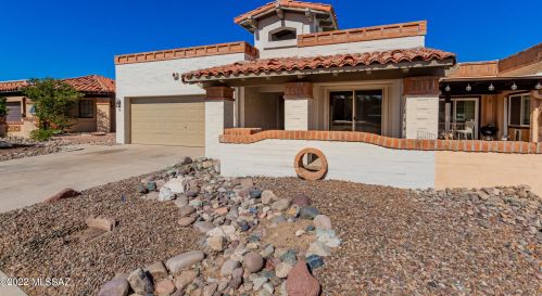 1910 Placita Santa Rita, Green Valley, AZ 85614-4129