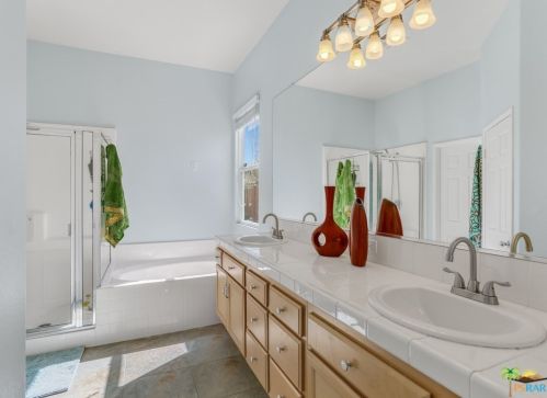 13793 Overlook Dr, Desert Hot Springs CA  92240-6580 exterior