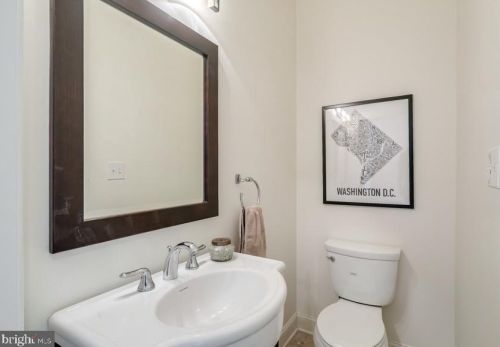 1133 Dorrance St, Philadelphia PA  19146-2911 exterior