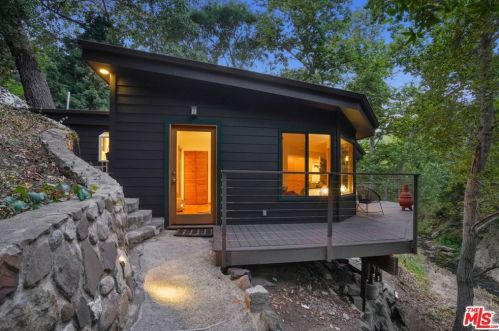 204 Topanga Canyon Blvd, Topanga CA  90290-3837 exterior