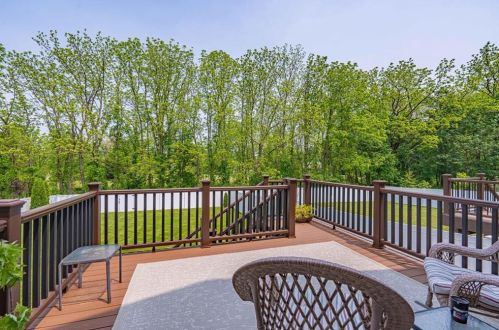 1105 Monarch Ln, Breinigsville PA  18031-9321 exterior