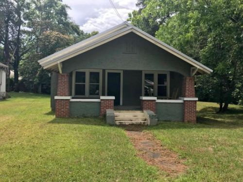 2969 Russ St, Marianna, FL 32446-2963