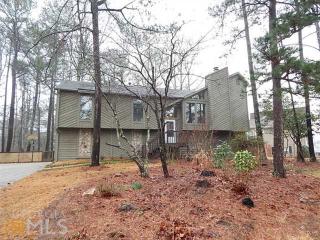 6602 Oakwood Dr, Douglasville GA  30135-1631 exterior