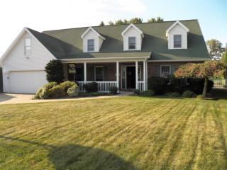 32 Sycamore Dr, Wilkes Barre, PA 18704-2013