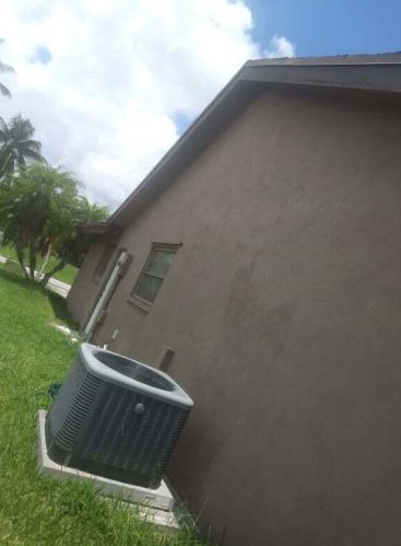131 Galiano St, West Palm Beach, FL 33411-1205