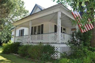 109 14th St, Benton, KY 42025-1614