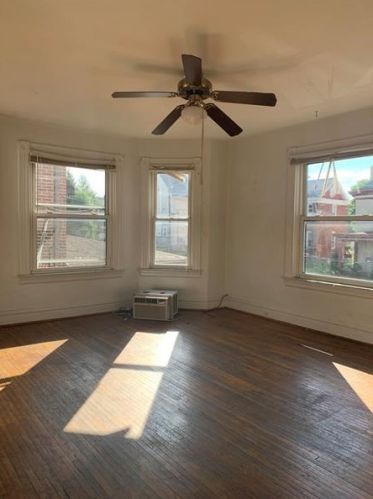 314 1st St, Jeannette PA  15644-1801 exterior