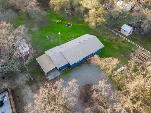 4210 Val Verde Rd, Loomis CA  95650-9473 exterior