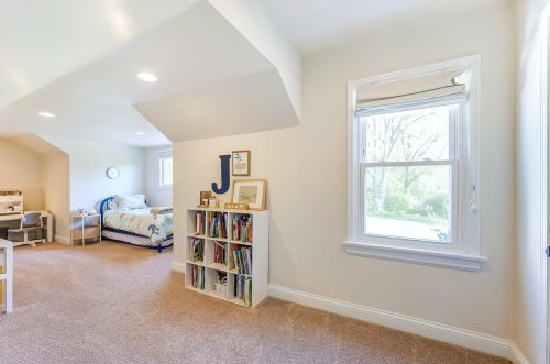 3260 Galbraith Rd, Cincinnati OH 45239-3903 exterior