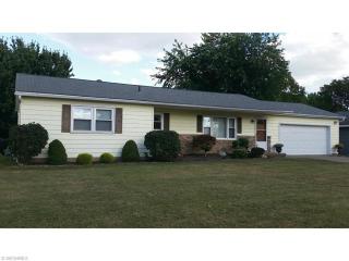 318 Winkler Dr, Easton, OH 44270-1053
