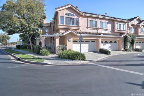 2134 Vizcaya Way, Campbell, CA 95008-5655