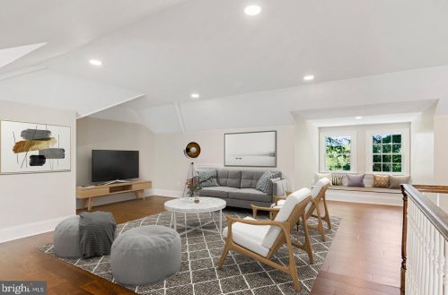 577 Jobel Dr, Tavistock NJ  08033-1034 exterior