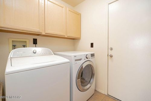 7864 Lauder St, Tucson AZ  85747-9264 exterior