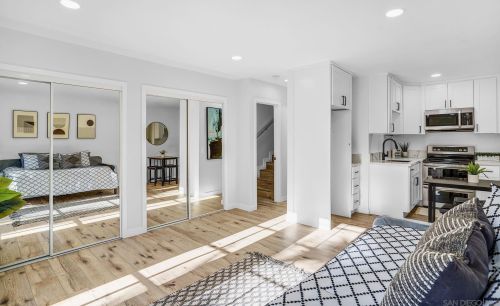 1311 Morning Glory Pl, Vista CA  92084-7222 exterior