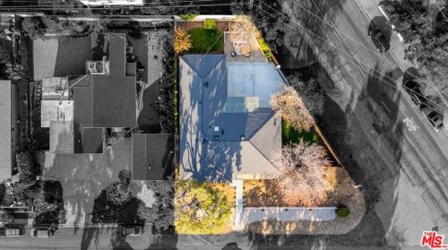 3003 Alabama St, Glendale CA  91214-2702 exterior