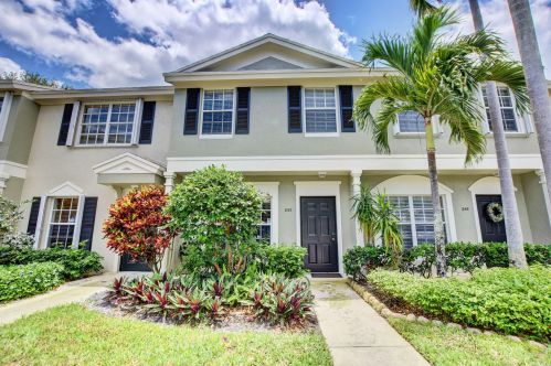 850 Kokomo Key Ln, Delray Beach FL  33483-6029 exterior