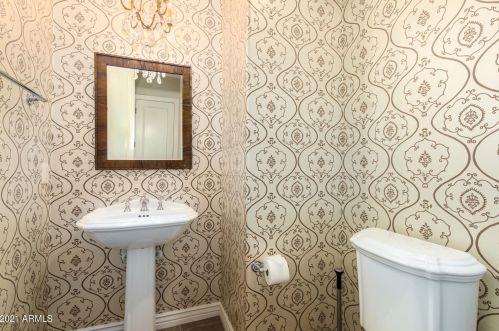 9183 Mtn Spg Rd, Scottsdale AZ 85255-6623 exterior