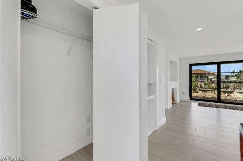 120 Albatross St, Fort Myers Beach FL  33931-4501 exterior