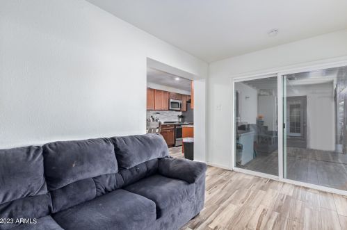 1115 29 Ave, Phoenix AZ 85009-5716 exterior