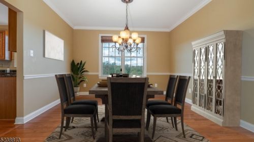 10 Providence Dr, Flemington NJ  08822-3447 exterior