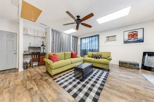 618 12th Ave, Chico CA  95926-2136 exterior