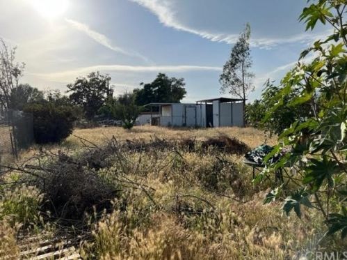4250 F St, San Bernardino, CA 92407-3004