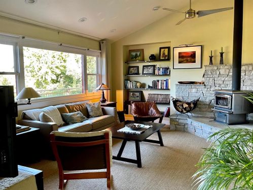 3331 Zaina Ln, Ukiah CA  95482-6962 exterior