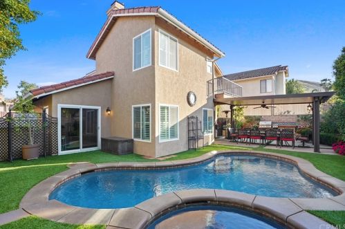 6192 Woodbridge St, Chino Hills CA  91709-3224 exterior