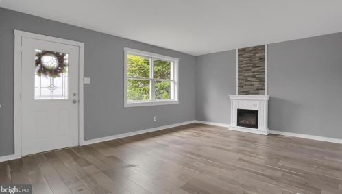 12 Evergreen Rd, Pottstown, PA 19464-3624