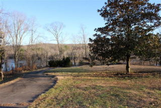 166 Trin Hill Dr, Fort Donelson National Milit, TN 37058-3421