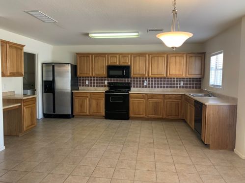 45718 Guilder Ave, Maricopa AZ  85139-6632 exterior