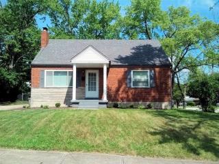 10499 Wintergreen Ct, Cincinnati, OH 45241-3032