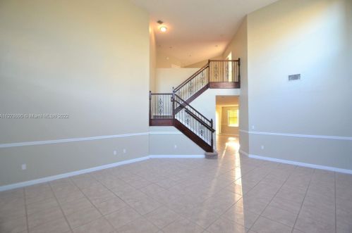 2370 127th Ave, Hollywood, FL 33028-2584