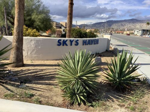 14777 Palm Dr, Desert Hot Springs CA  92240-2534 exterior