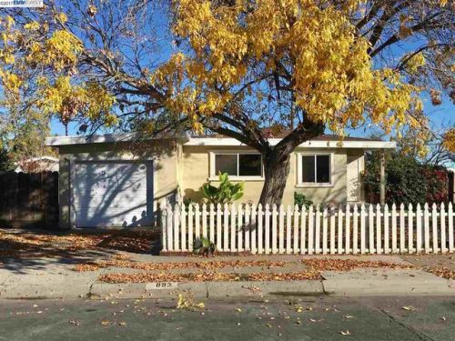 893 Carpino Ave, West Pittsburg CA  94565-3915 exterior
